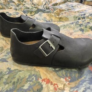 Birkenstock London 38 Black Oiled Leather